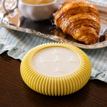 Свічка AESTETICS butter yellow 0129 фото